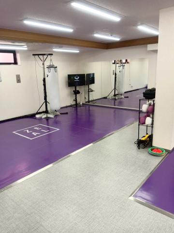 ZEAL BOXING FITNESS（ジール ボクシング フィットネス）亀有店の画像