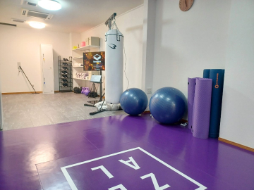 ZEAL BOXING FITNESS（ジール ボクシング フィットネス）武蔵新城店の画像